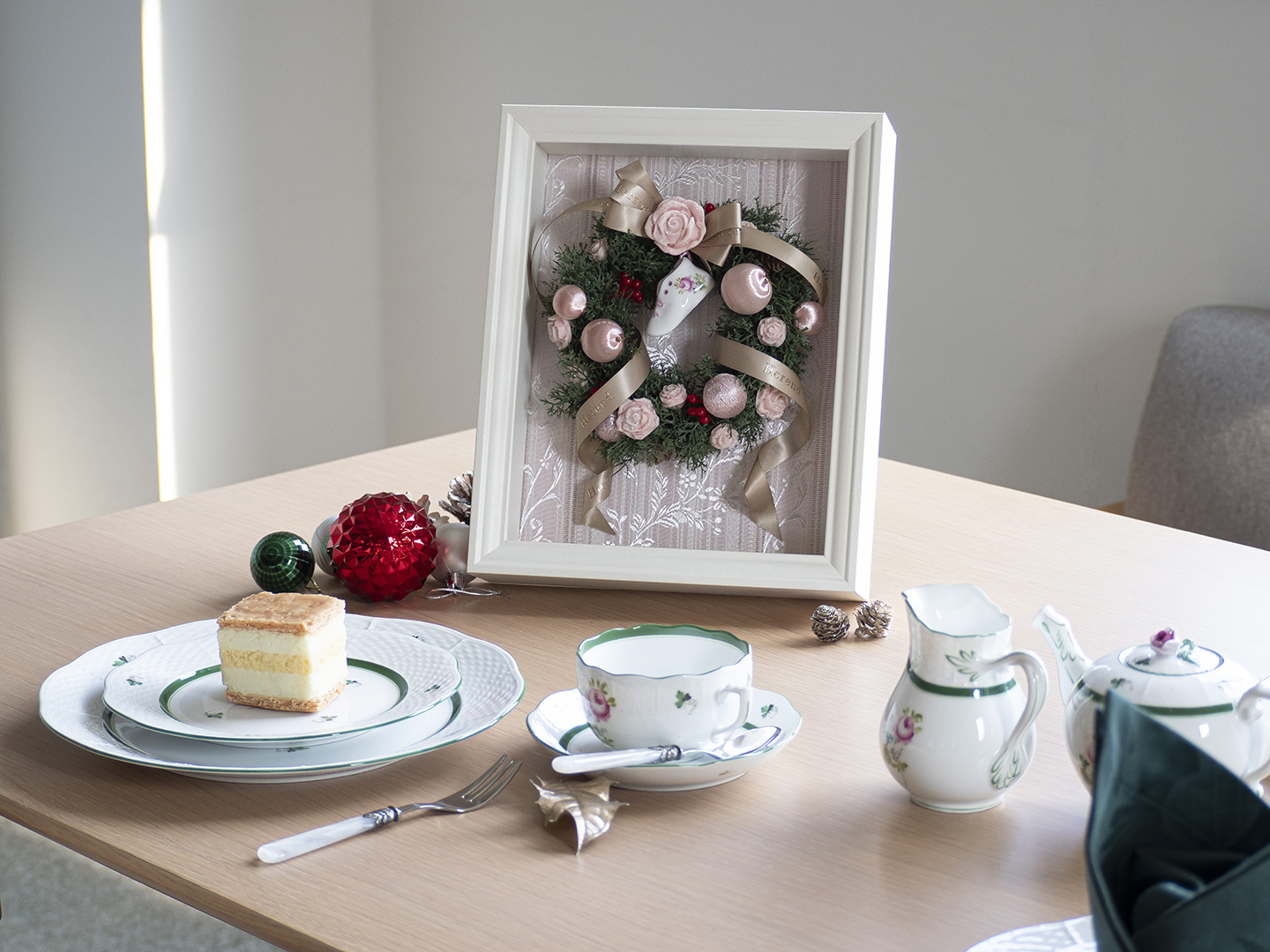 ヘレンド×朝霧舞] ローズボヌールリース